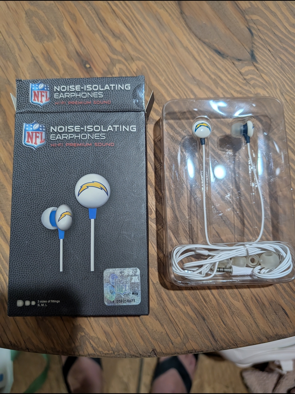 NFL Los Angeles Chargers Noise-Isolating Earphones - White & Blue